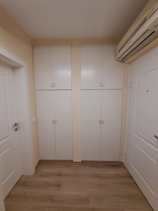 Quiet, Cozy, Luminous Apartment Τίρανα Εξωτερικό φωτογραφία