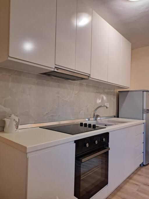 Quiet, Cozy, Luminous Apartment Τίρανα Εξωτερικό φωτογραφία